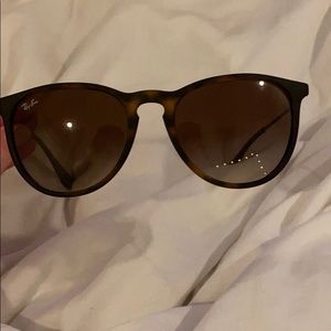 Ray ban erika sunglasses